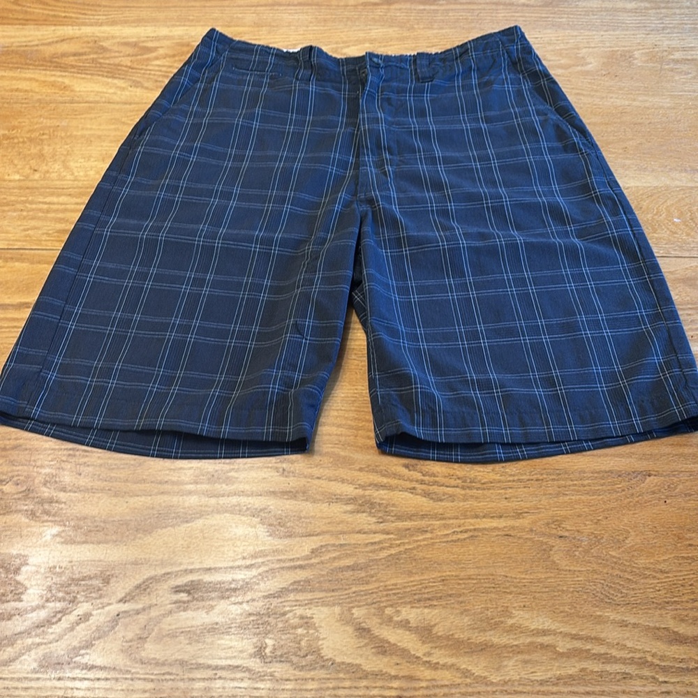 Men’s Champ Casual wear shorts - Picture 1 of 8